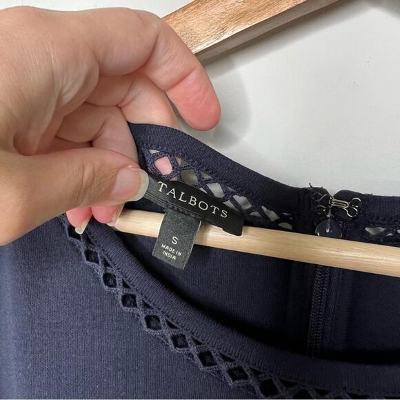 Talbots Womens Size Small Fit and Flare Cotton Dress Navy Blue Crochet Trim FLAW - Picture 6 of 8